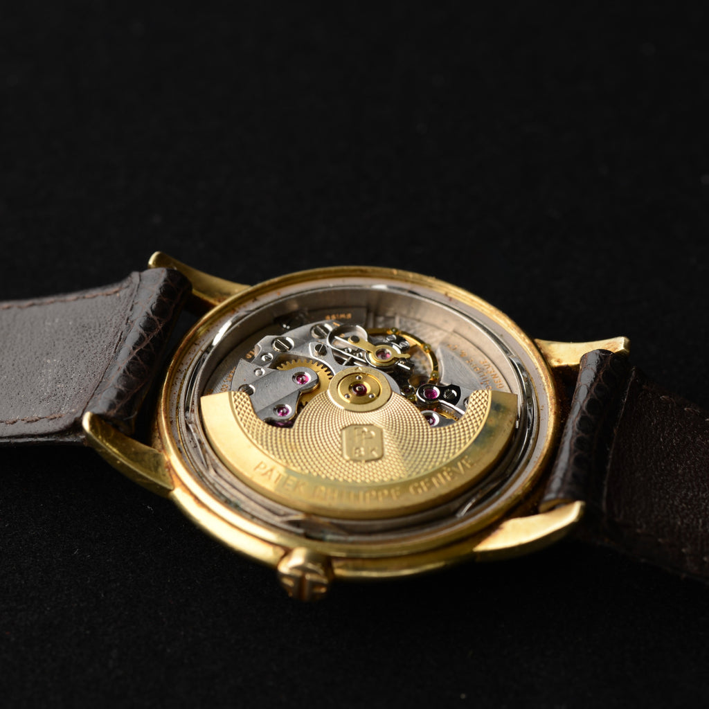 1957 Patek Philippe Calatrava Ref. 2551J “Disco Volante” 18K, Gübelin Double-Signed, Cal. 12-600 AT