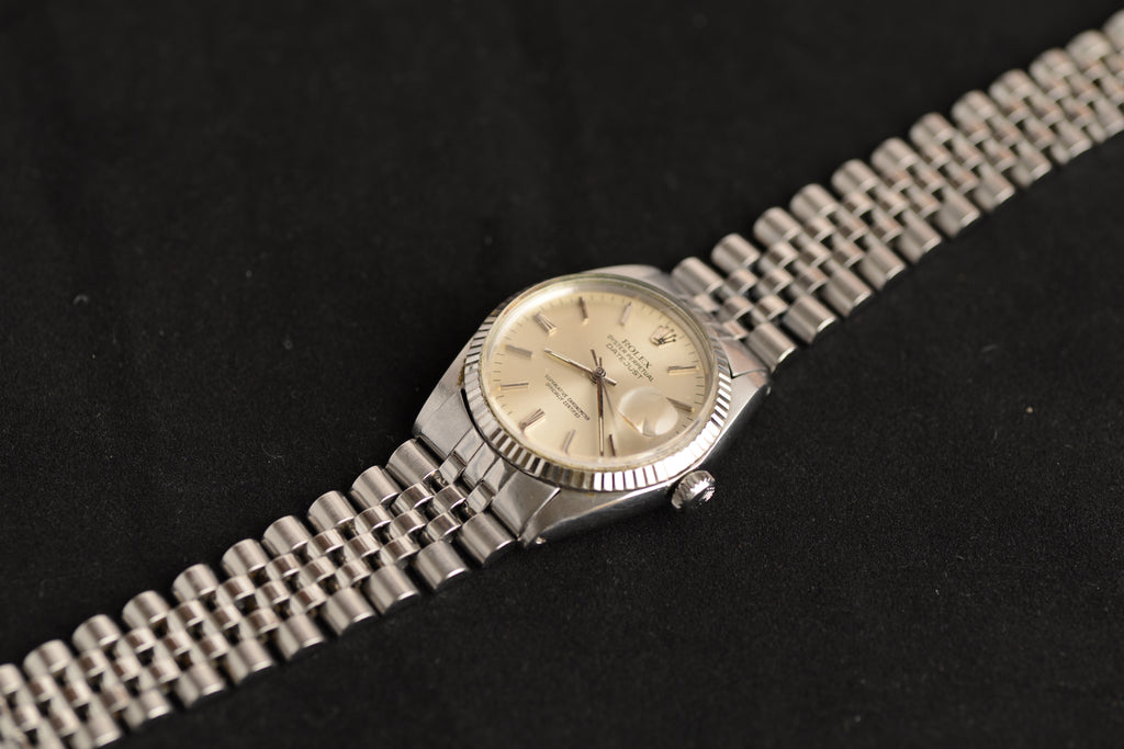 1966 Rolex Oyster Perpetual Date Ref. 1500 – Silver Dial, Fluted Bezel, Jubilee Bracelet