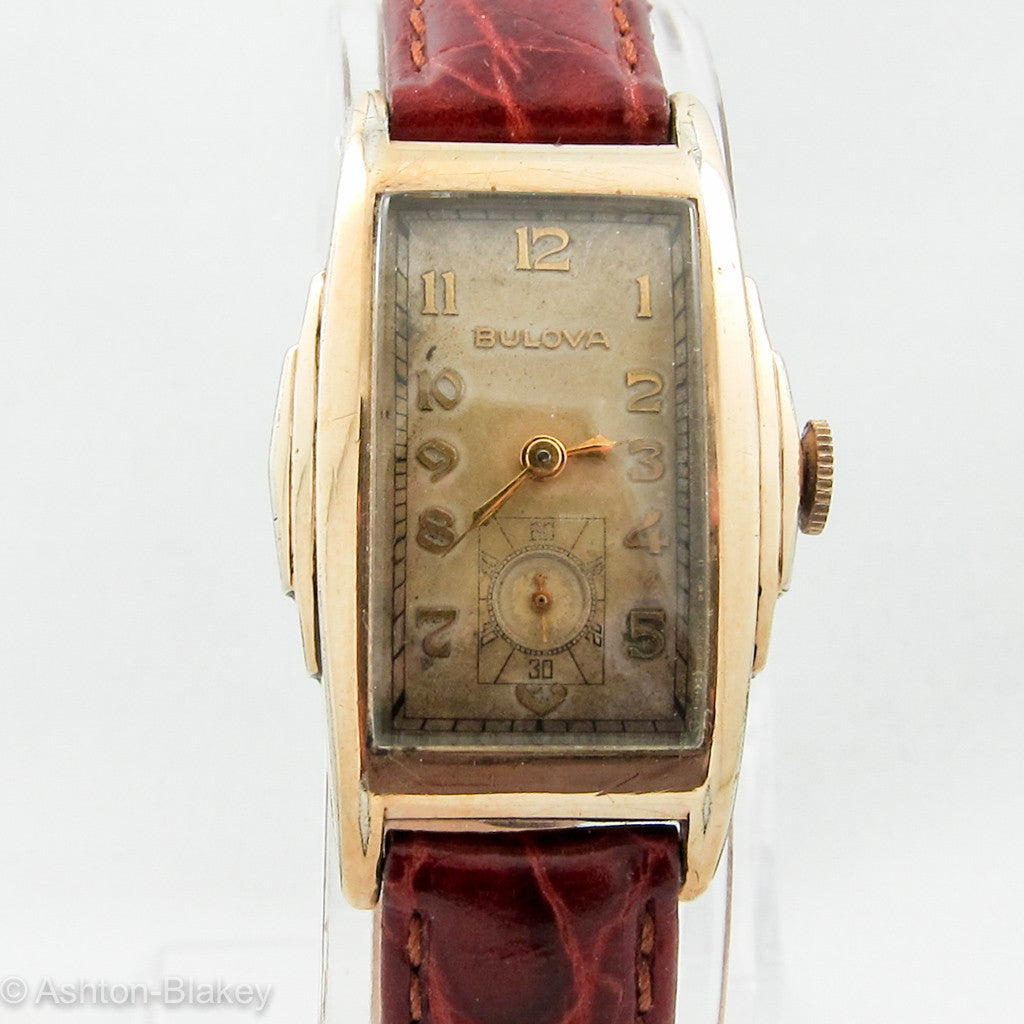 VINTAGE BULOVA Curvex Style Watch Ashton-Blakey Vintage Watches